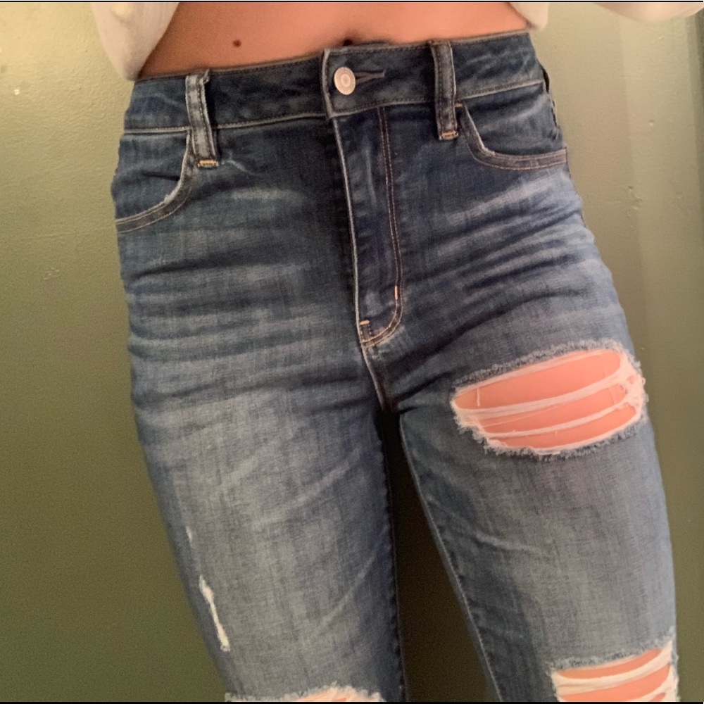 AE Ripped Medium Wash Jeggings